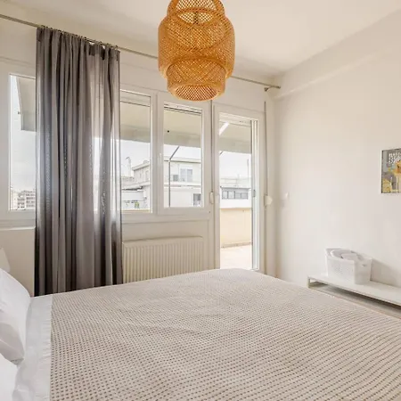 דירה Bright Bright C- Modern With Terrace סלוניקי