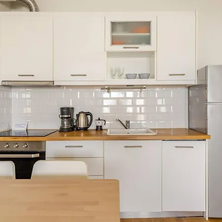 Bright Bright C- Modern With Terrace Apartment *