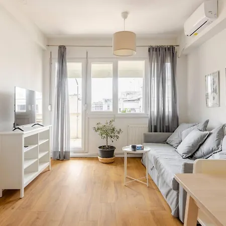 Bright Bright C- Modern With Terrace Apartment *